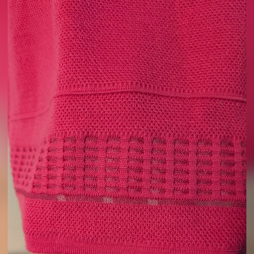 St. John Wool Sweater Vest - Picture 4 of 6